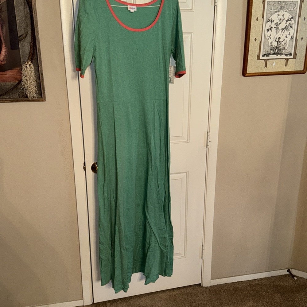 NWT LULAROE ANA size 2XLgreen